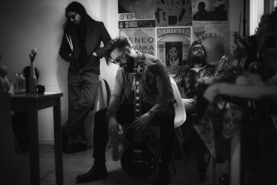 Poznański SOUR BLOOD prezentuje hymn o apatii współczesnego człowieka